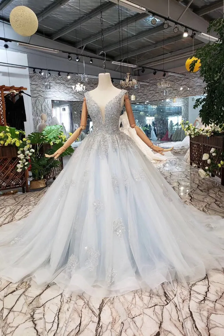 Ball Gown Deep V Neck Sleeveless Tulle Wedding Dress with Beading Prom Dress N1671