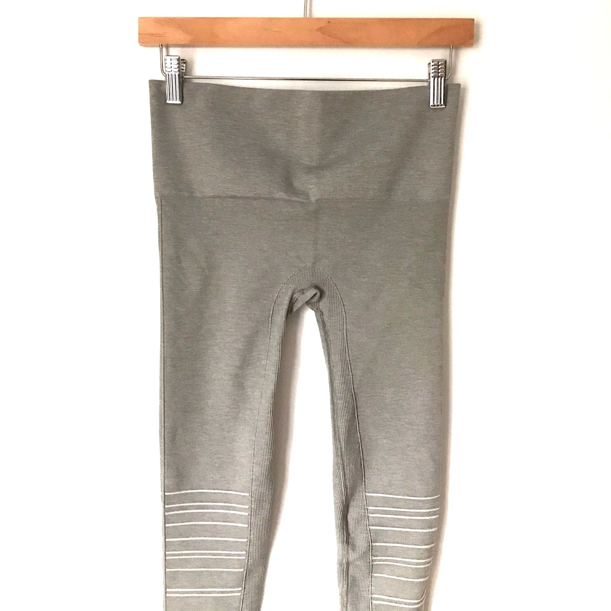 Blanqi Grey Cuffed Leggings- Size S