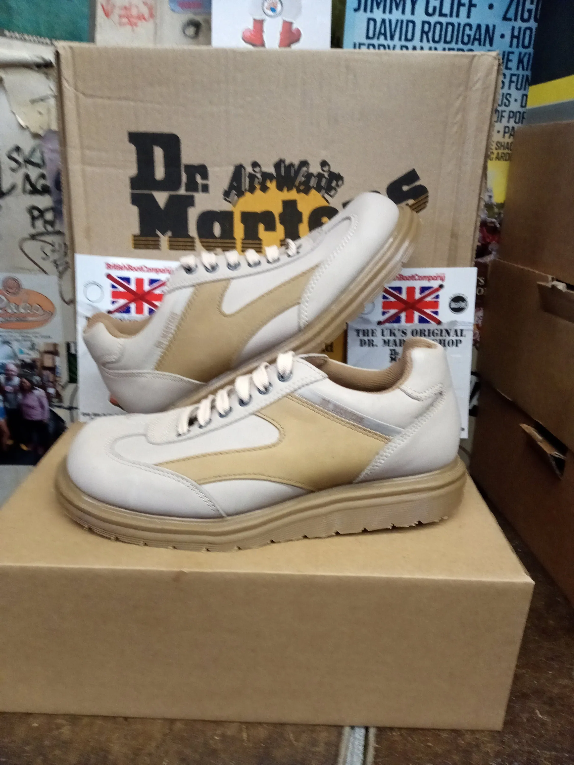 Dr Martens 9616, Made in England, Beige Casual Size UK6.5