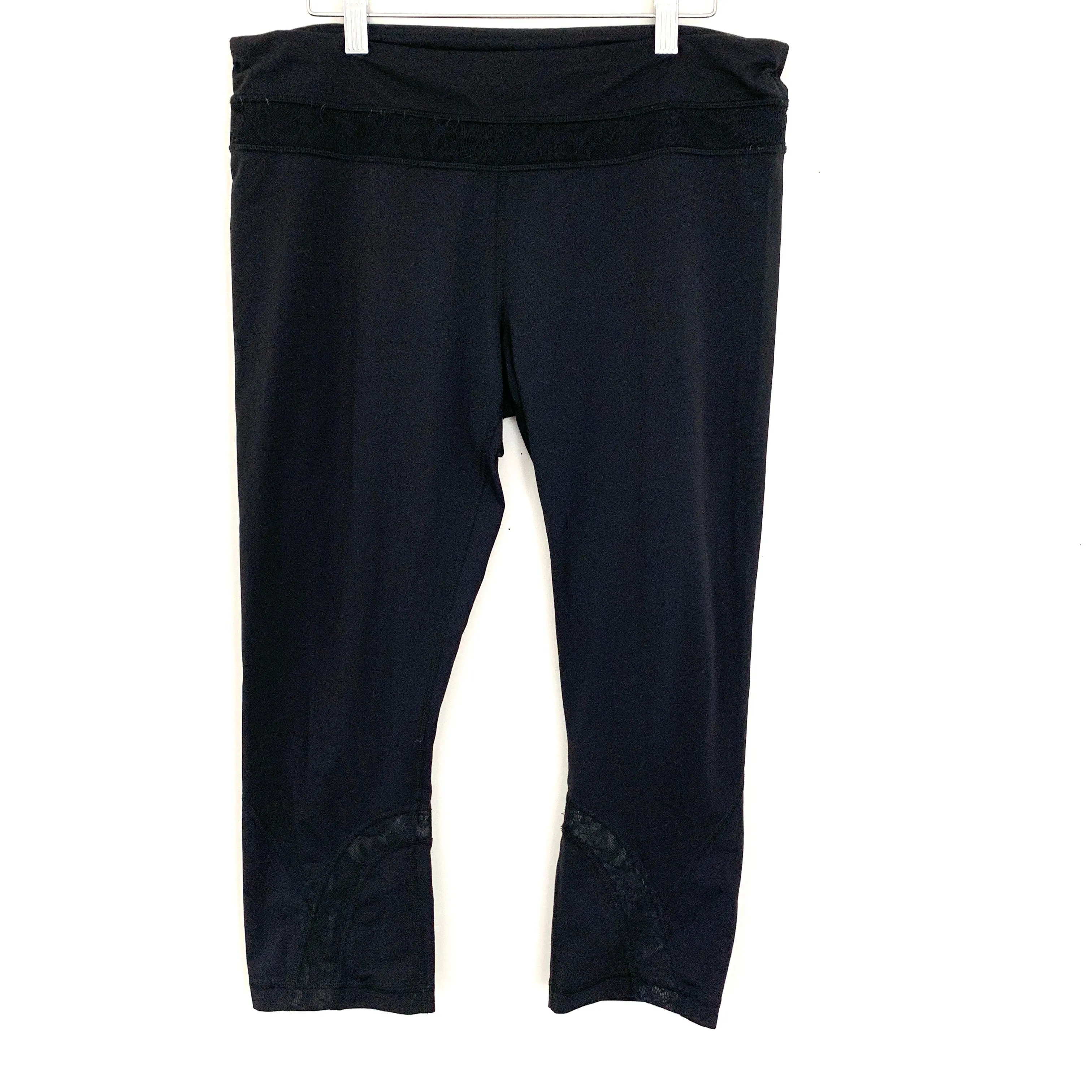 Lululemon Black Crop Pants- Size 12 (see notes)