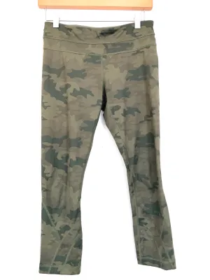 Lululemon Camo Crop Pants- Size 4