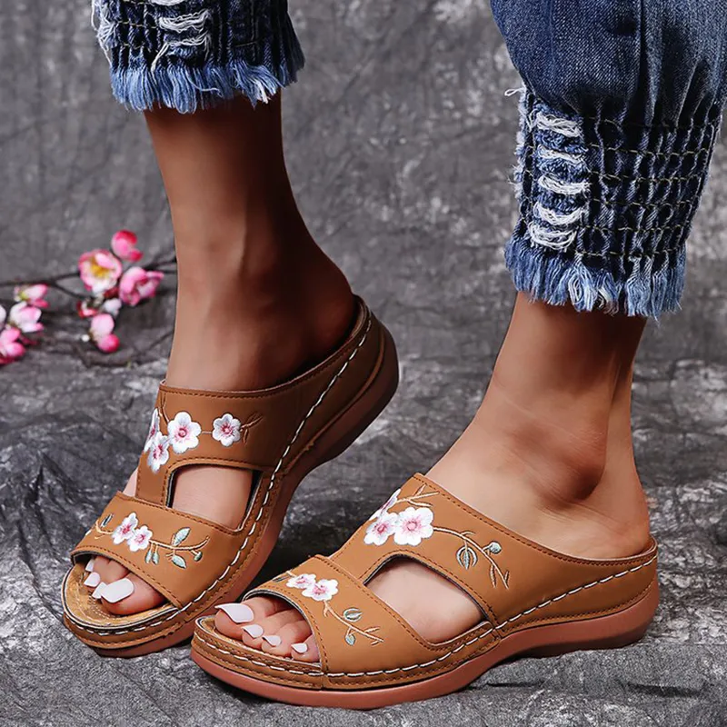 Nanccy - Flower Embroidered Vintage Casual Wedges Sandals