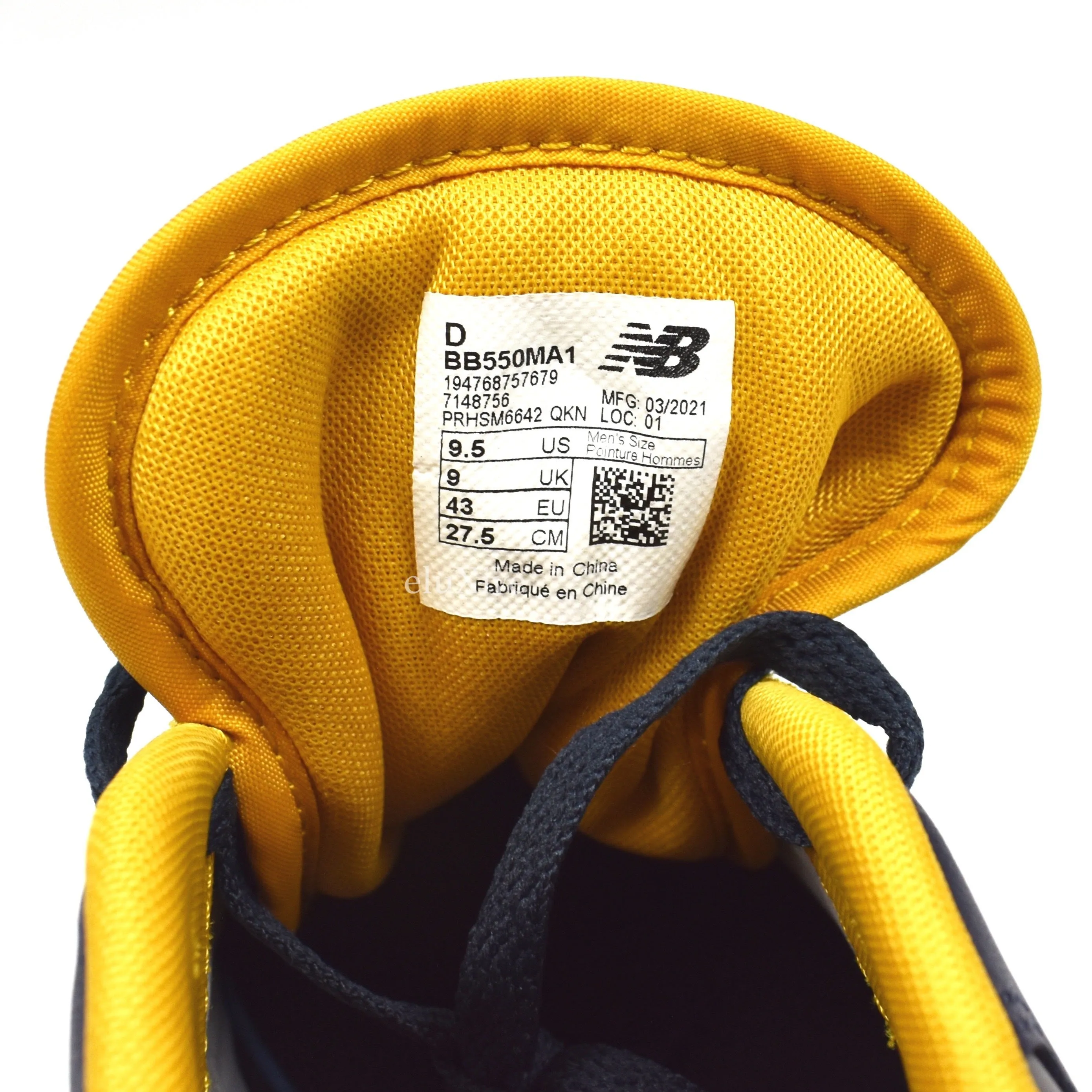 New Balance - 550 Basketball Sneakers (Navy/Yellow)