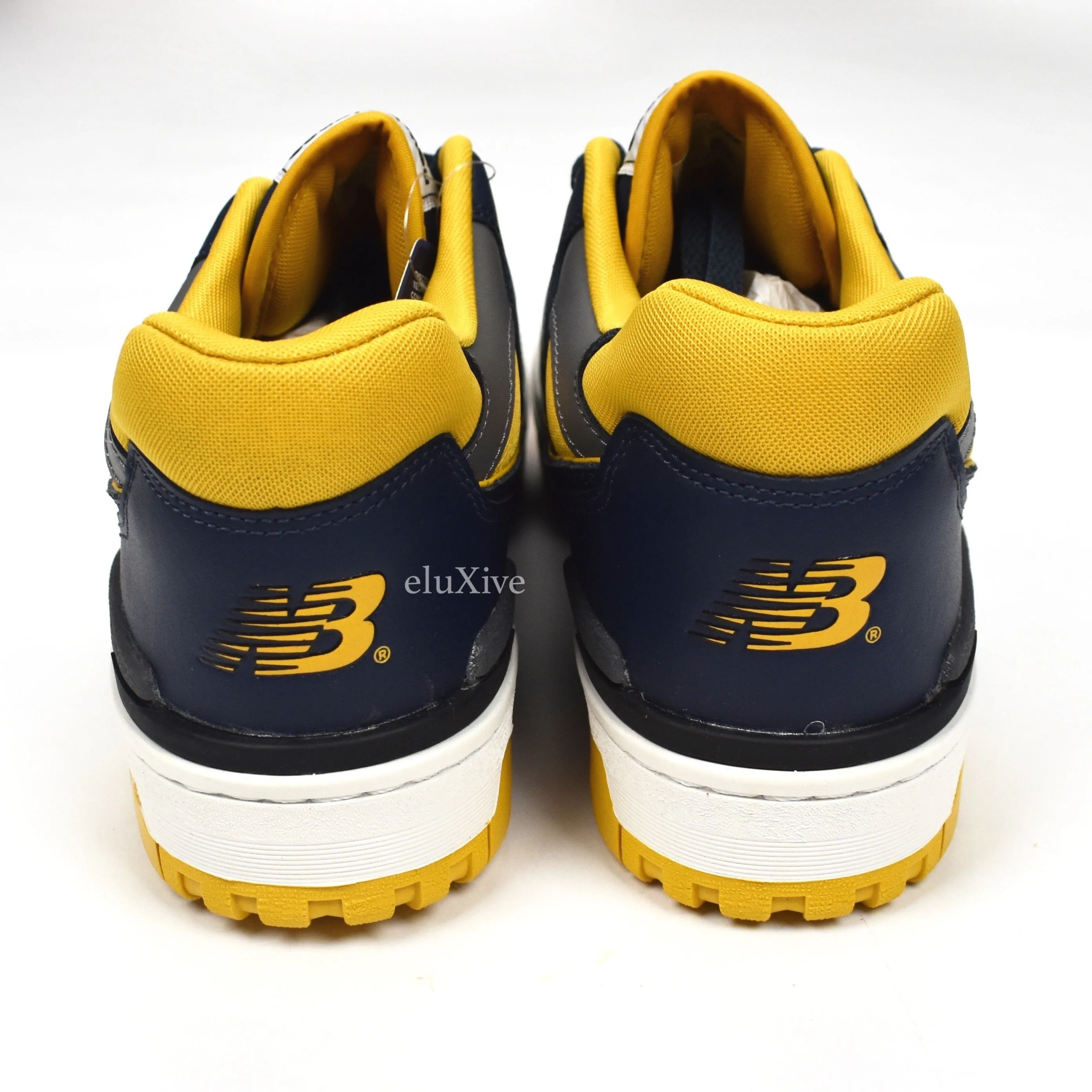 New Balance - 550 Basketball Sneakers (Navy/Yellow)