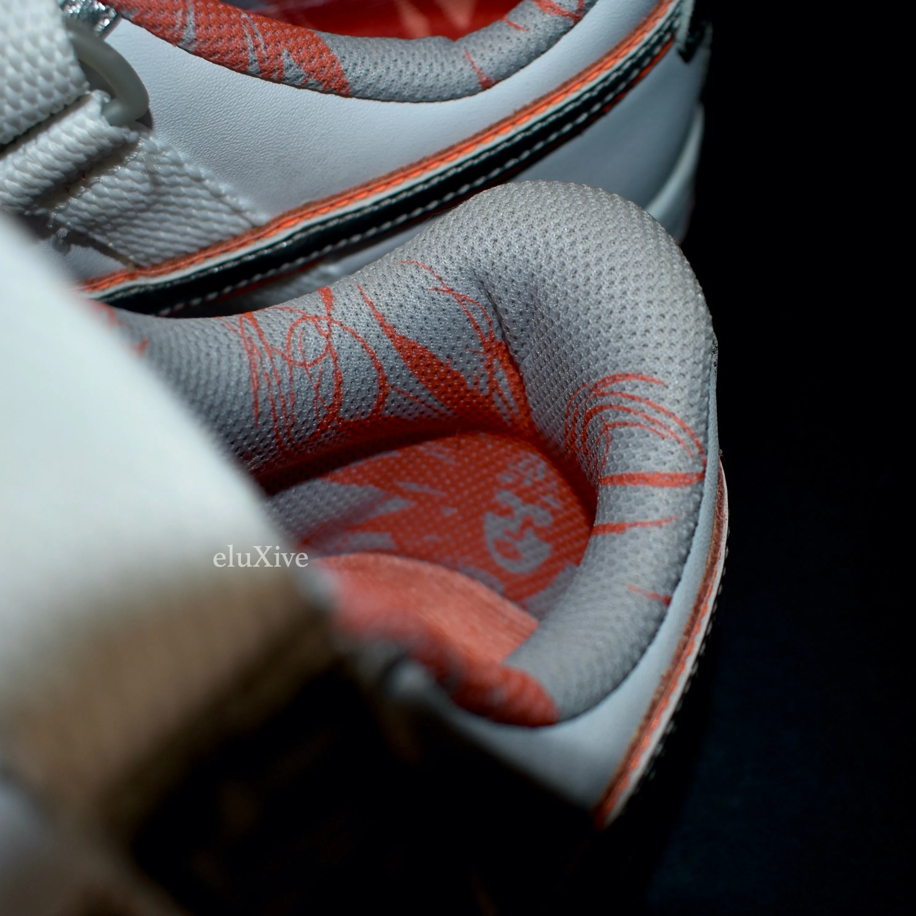 Nike - Vandal Low (White/Silver/Orange)