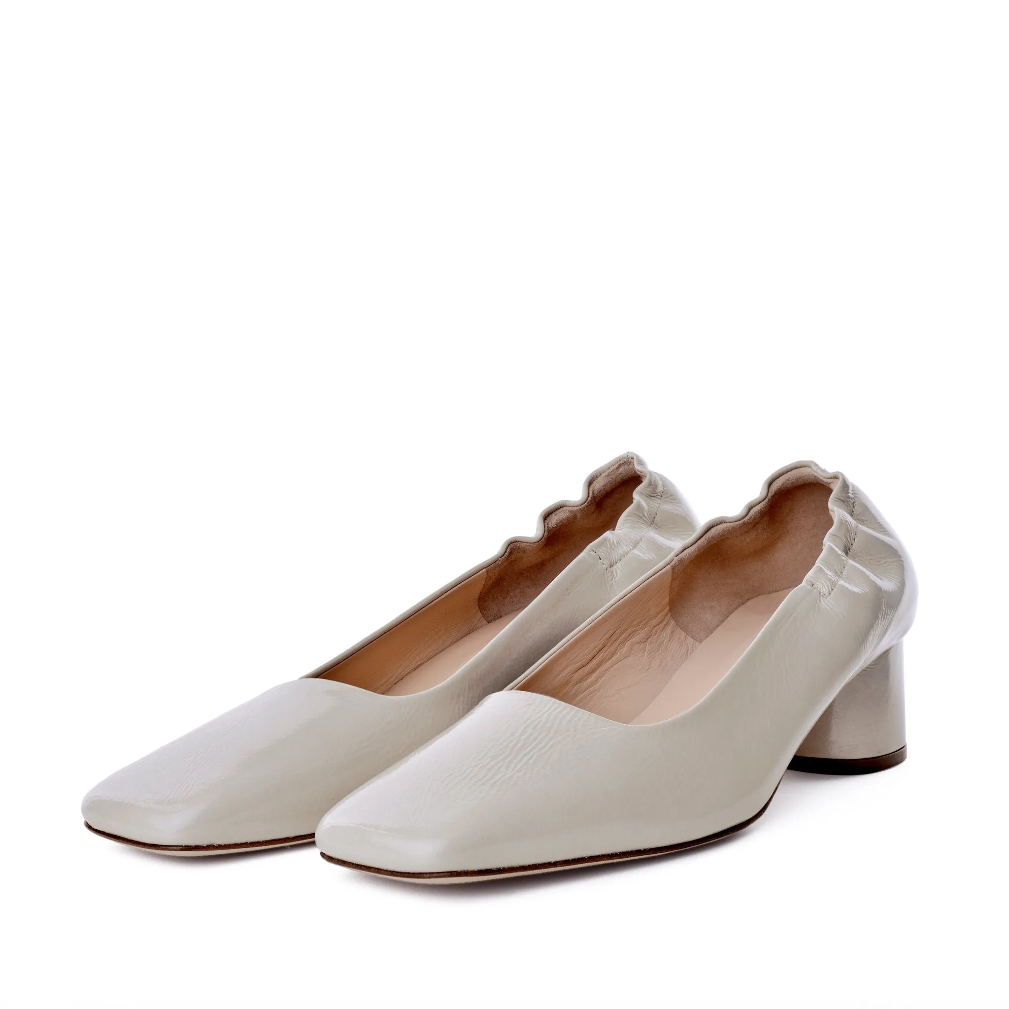 Nyoko Cream Soft Naplak Pumps