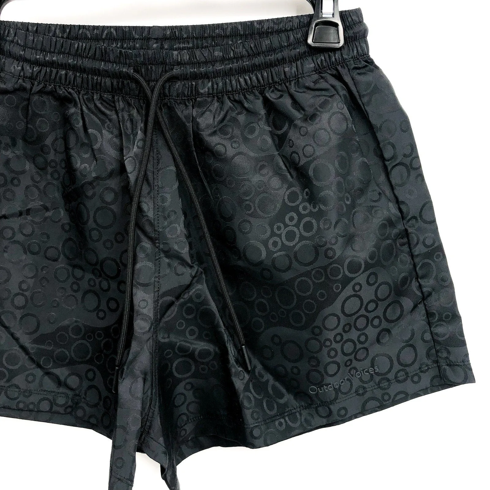 OUTDOOR VOICES Women's GeoShine Shorts Large Black Athletic Pull On Lightweight NWT