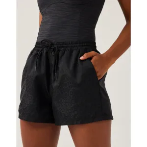 OUTDOOR VOICES Women's GeoShine Shorts Large Black Athletic Pull On Lightweight NWT