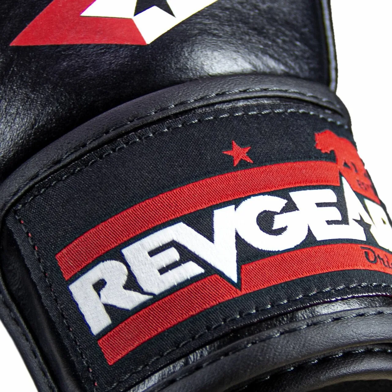 REVGEAR PRO SERIES MS1 MMA TRAINING AND SPARRING GLOVE - RED