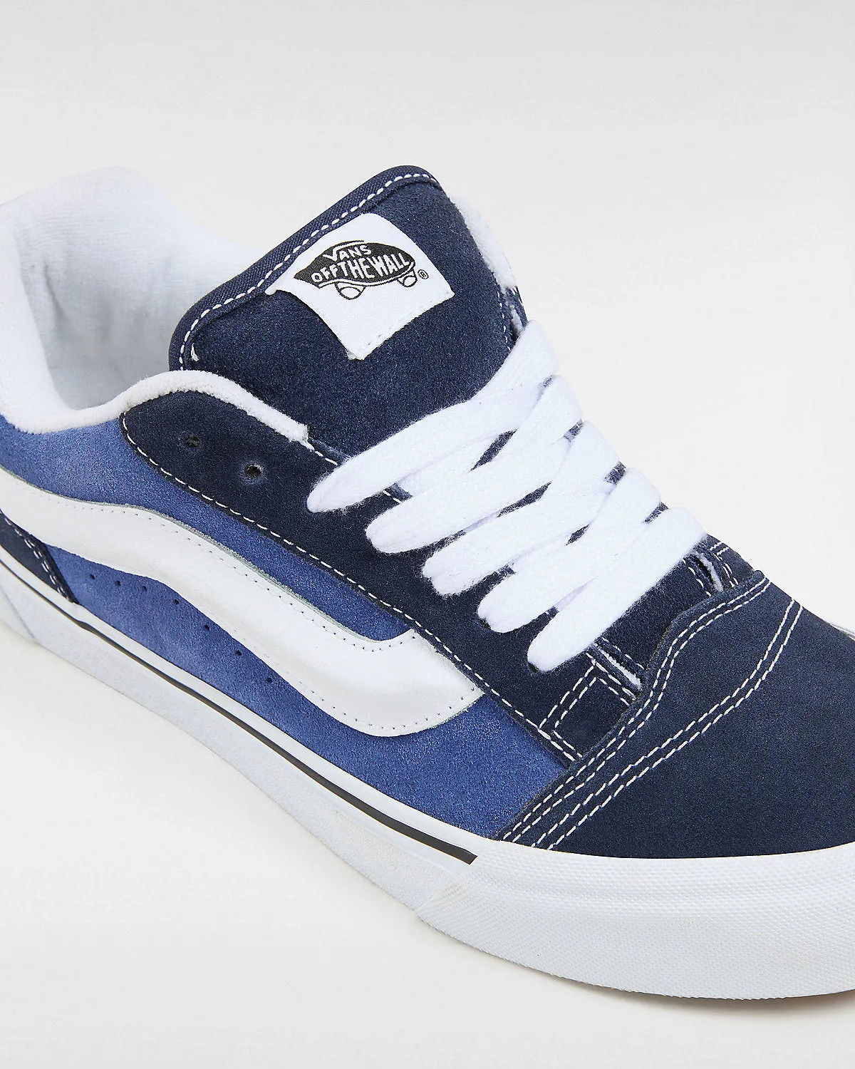 VANS Unisex Knu Skool Trainers - Navy / White