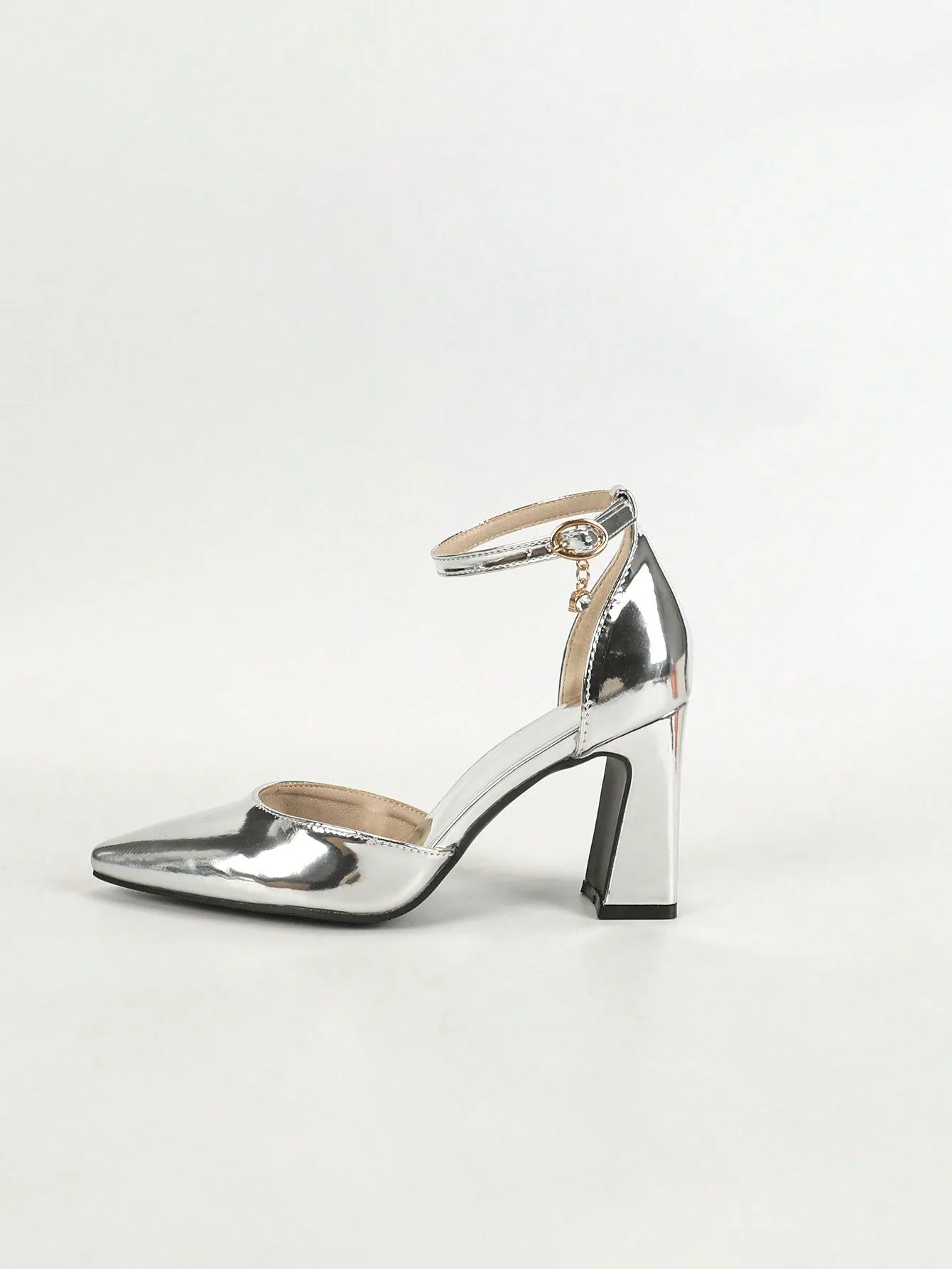 Wide Fit Plus Size Silver Patent Leather High-Heeled Sandals With Hollow Out Pointed Toe, Thick Heel, One-Strap Buckle, Sexy And Elegant Summer Shoes For Women
